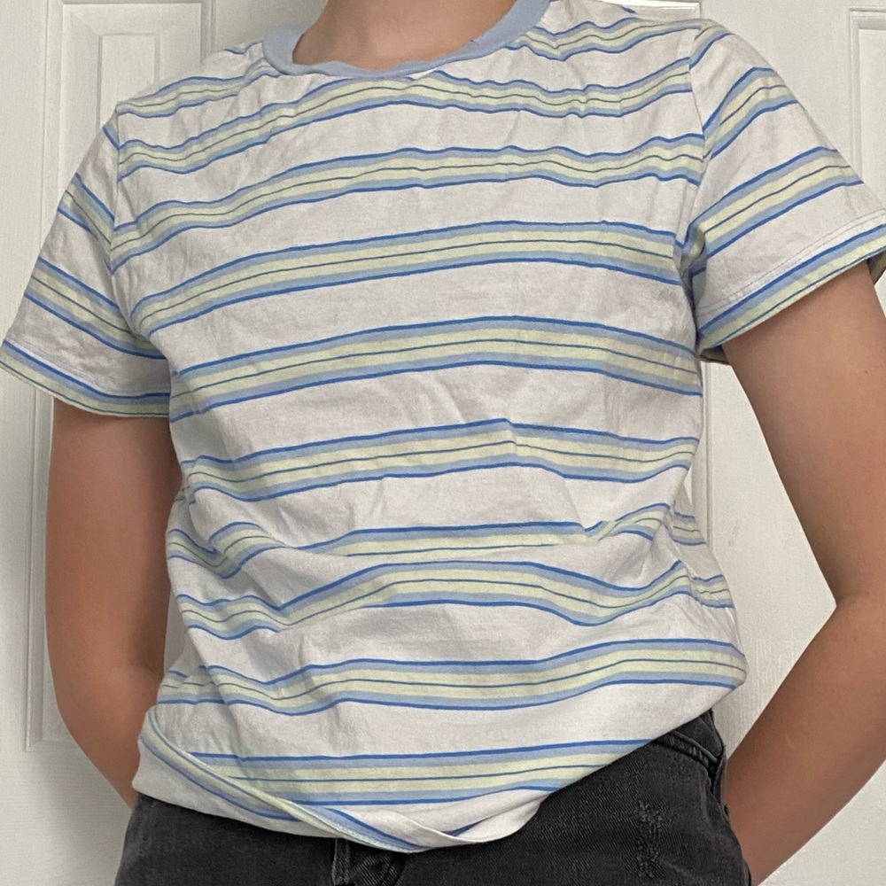 Wild Fable tee! Size small!